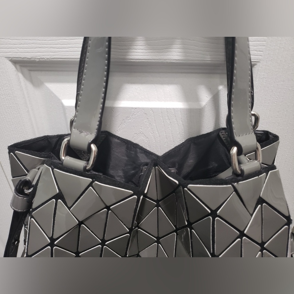 Metallic Geometry Bag - Picture 11 of 16